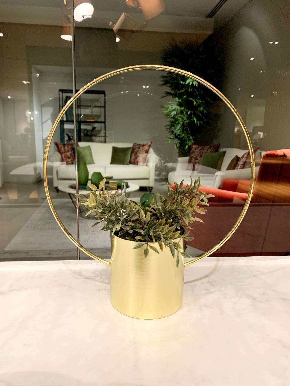 golden halo flower vase